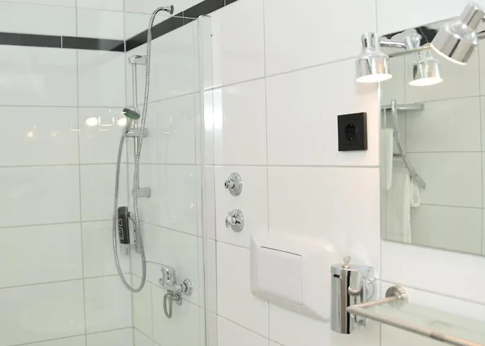 Deluxe Singleroom Comfort With Balcony Gasthuis Bad Salzuflen